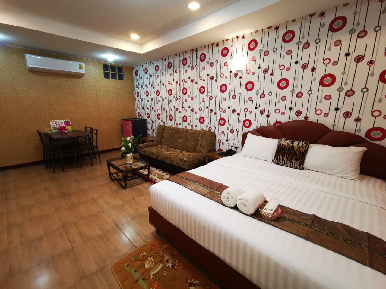 Hi Tech Resort Kabin Buri Exterior foto