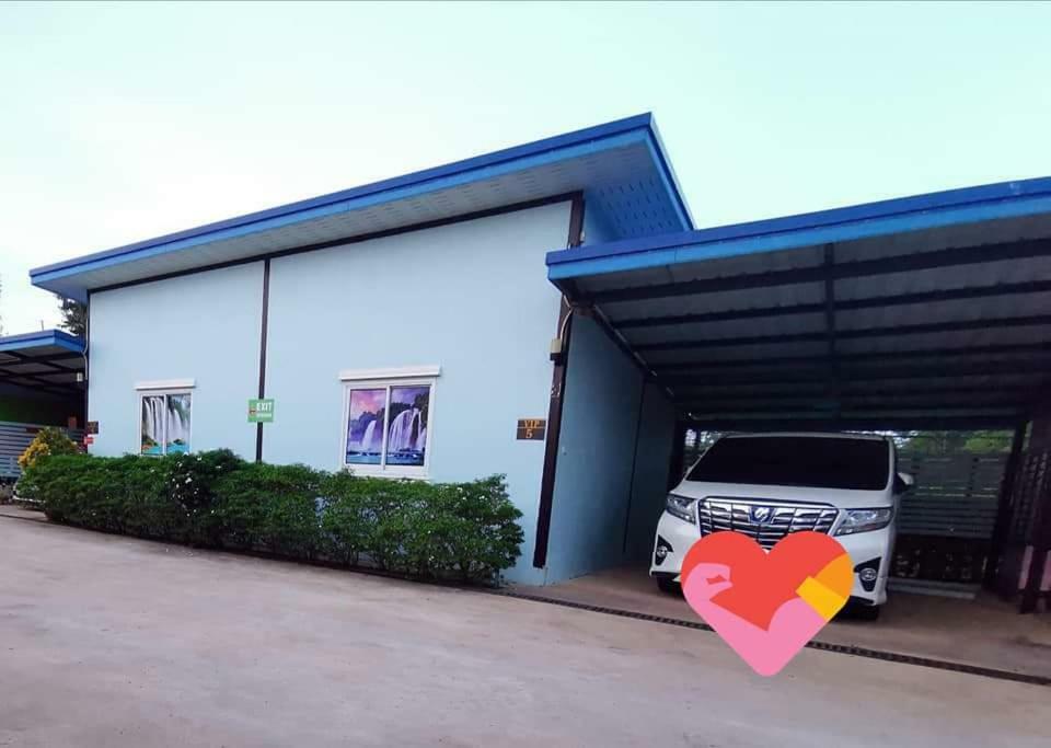 Hi Tech Resort Kabin Buri Exterior foto